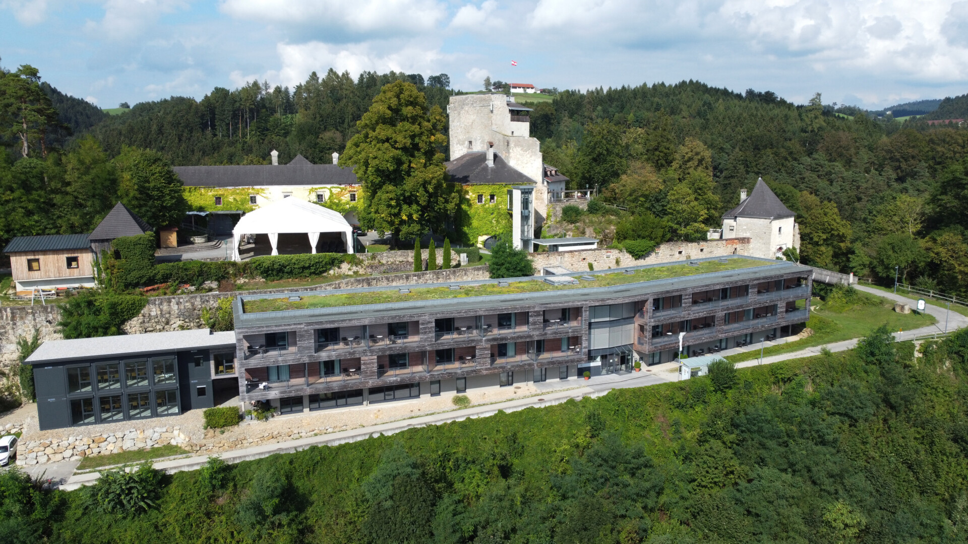Panorama-Hotel-Kreuzen